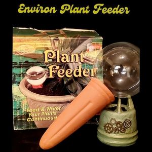 Environ Glass Globe w/ Terracotta Spike Plant Feeder